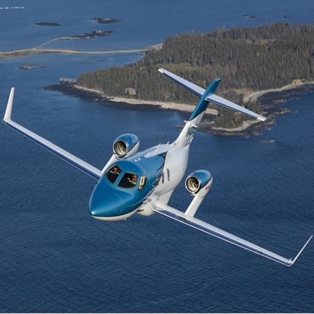 HondaJetプレミアムチャーター（羽田空港～大分空港）で行く 2名様
