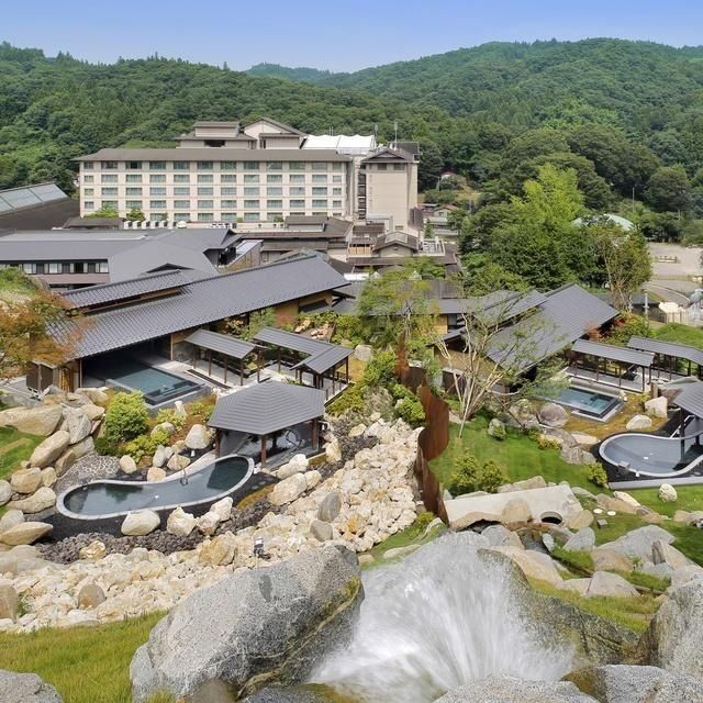 母畑温泉　八幡屋　招待券 母畑温泉 八幡屋】 日帰りペア招待券【03005】 - 福島県石川町