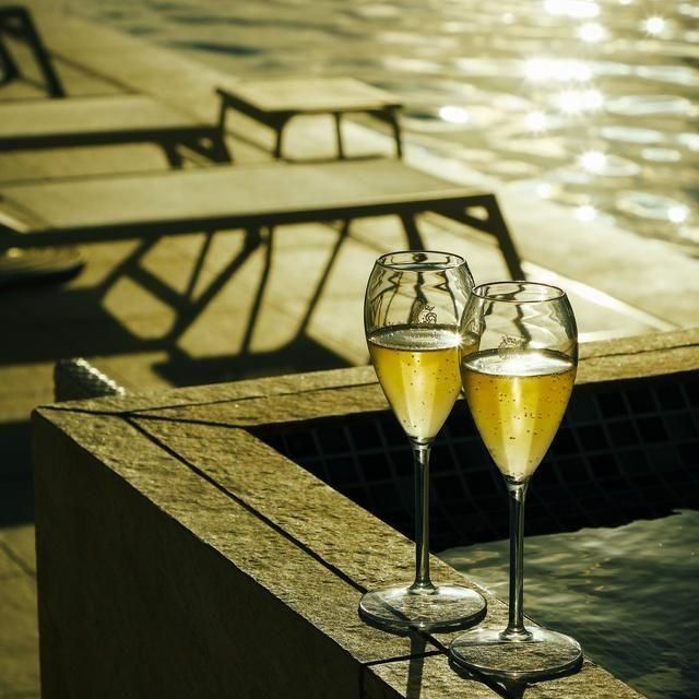 沖縄/イラフ SUI ラグジュアリーコレクションホテル 沖縄宮古/ペア1泊朝食付