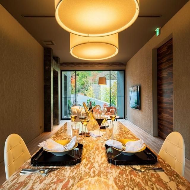 HondaJetプレミアムチャーター(羽田空港~大分空港)で行く 2名様 「月洸樹 由布院」平休日1泊2食付