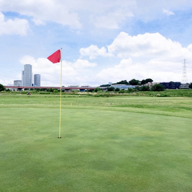 神奈川/東急ゴルフパークたまがわ/1名様 全日1周（7ホール）プレープラン＜ボール4個付＋2サム・3サム料金含む＞☆2026年4月1日以降利用可能プラン