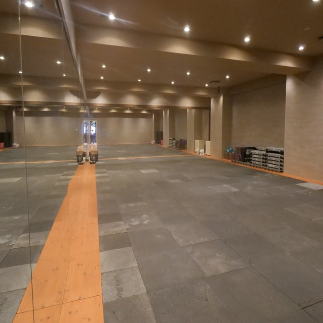 東京/マグマファスティングスタジオ INSEA（インシー）/ウェルネス体験　1回券×4回分（INSEAレッスン4回（1回60分）・ヒートエンザイム4包・ファストプロウォーター500ｍｌ×8本付）※お持ち帰り用に「ハーブザイムウォータープレーン味（1箱）」付