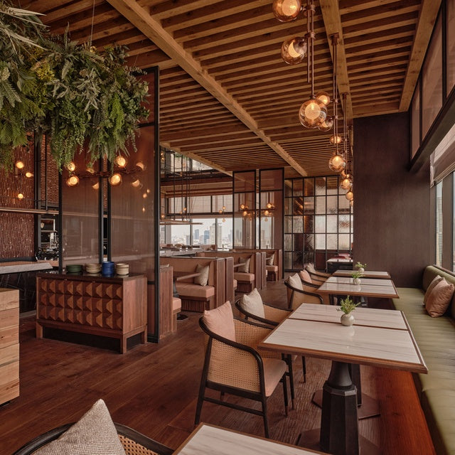 大阪/「IÑAKI」または「P72」（パティーナ大阪）/2名様ランチプラン≪バスク料理または洋食≫