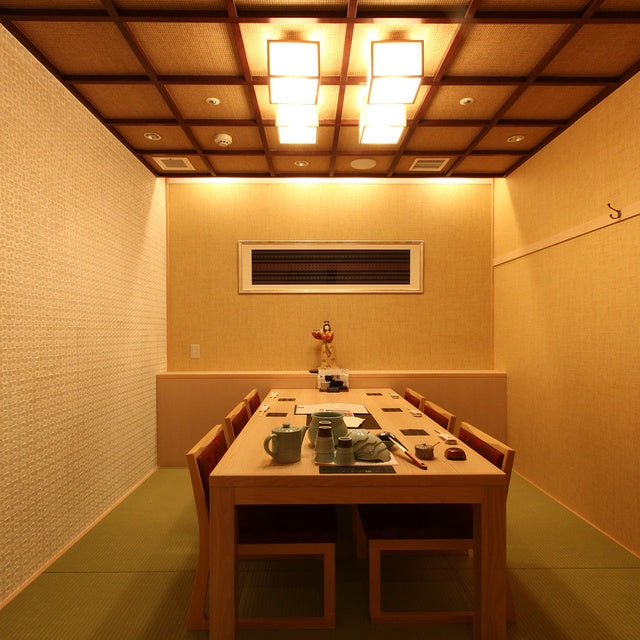 東京/博多華味鳥 銀座4丁目店/2名様ランチまたはディナープラン≪水たき特別コース≫