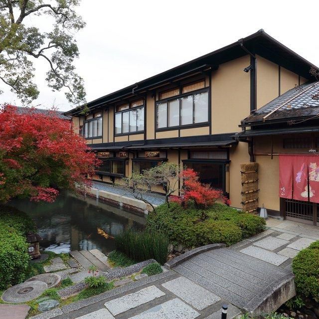 京都/南禅寺 順正/2名様ランチまたはディナープラン≪京会席料理と湯どうふ≫