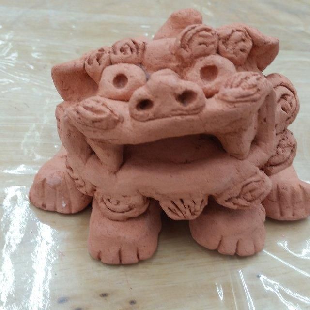 沖縄/工房 ちゅらうみ家/2名様 シーサー製作体験 – 株式会社JTBの体験