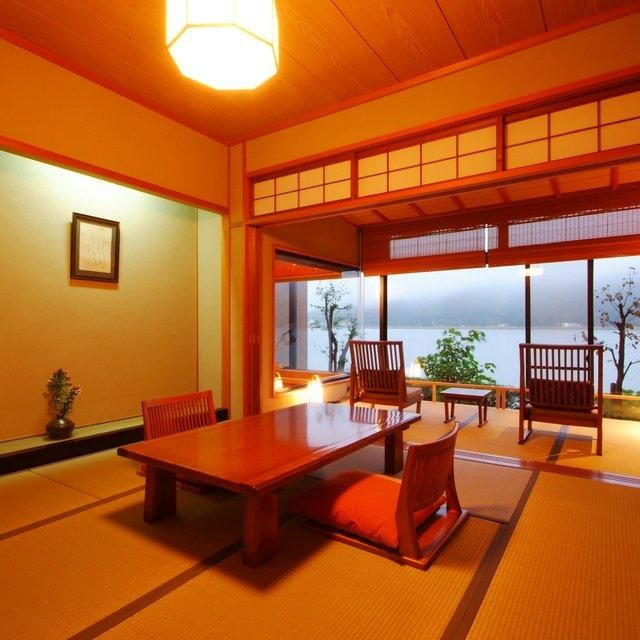 兵庫/城崎円山川温泉 銀花（共立リゾート）/ペア1泊2食付☆11月～3月平休日の利用限定！