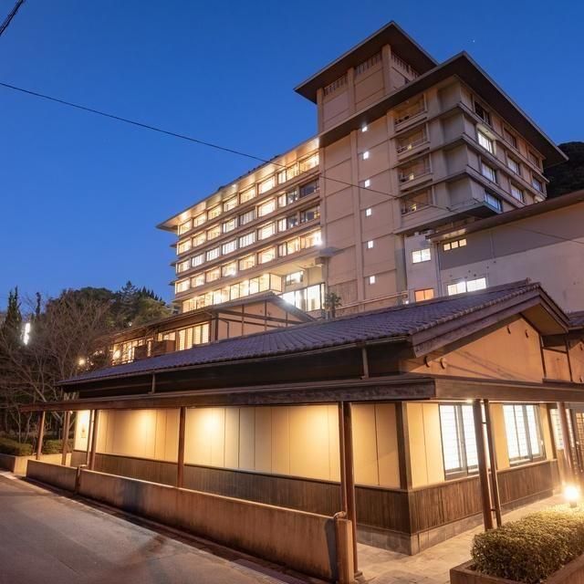山口/山村別館/2名様 日帰り入浴≪食事なし・お土産付≫ – 株式会社JTB