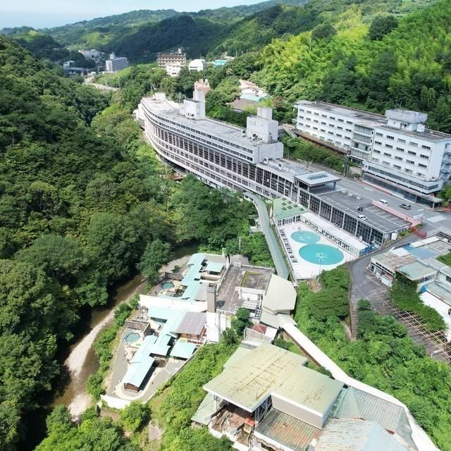 愛媛/奥道後 壱湯の守/ペア1泊2食付 – 株式会社JTBの体験型ギフト「し
