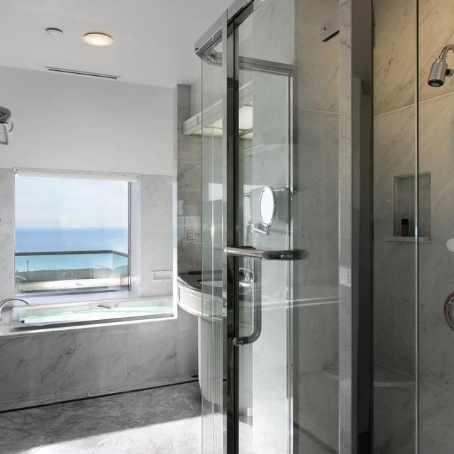 千葉/ホテルニューオータニ幕張/ペア1泊朝食付