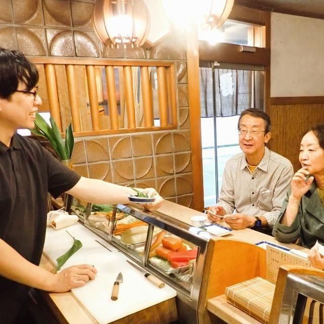 三重/海島遊民くらぶ/2名様 鳥羽の台所つまみ食いウォーキングプラン